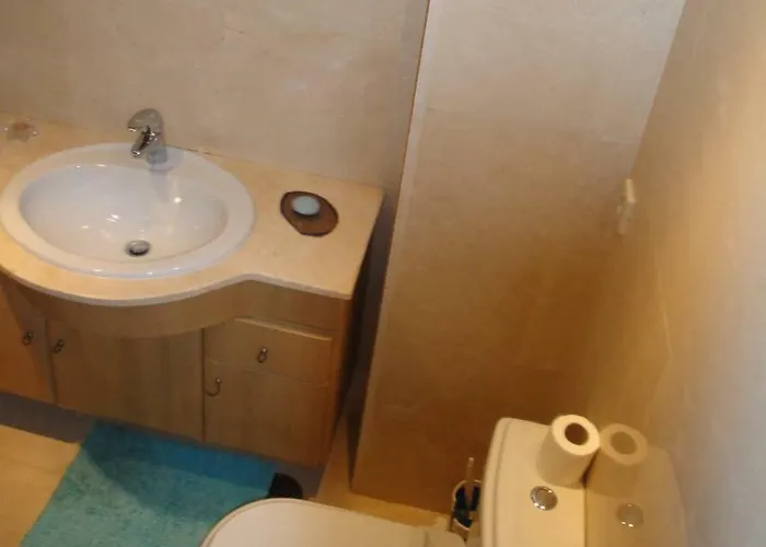 Lirios Nature, & Pool Hébergement de vacances